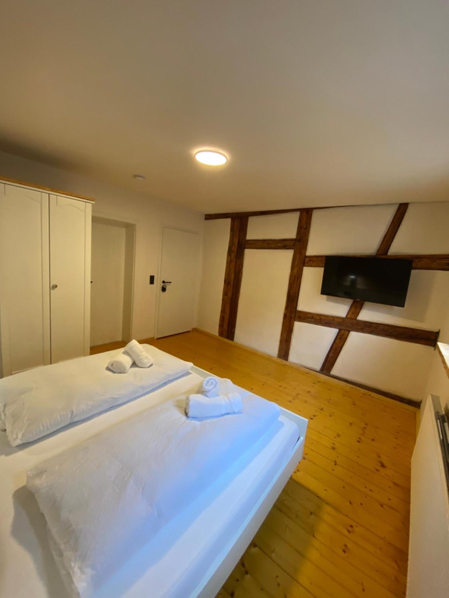 Gasthof Zum Goldenen Schiff - Lehm, Stil & Altstadtflair Marktbreit Eksteriør billede